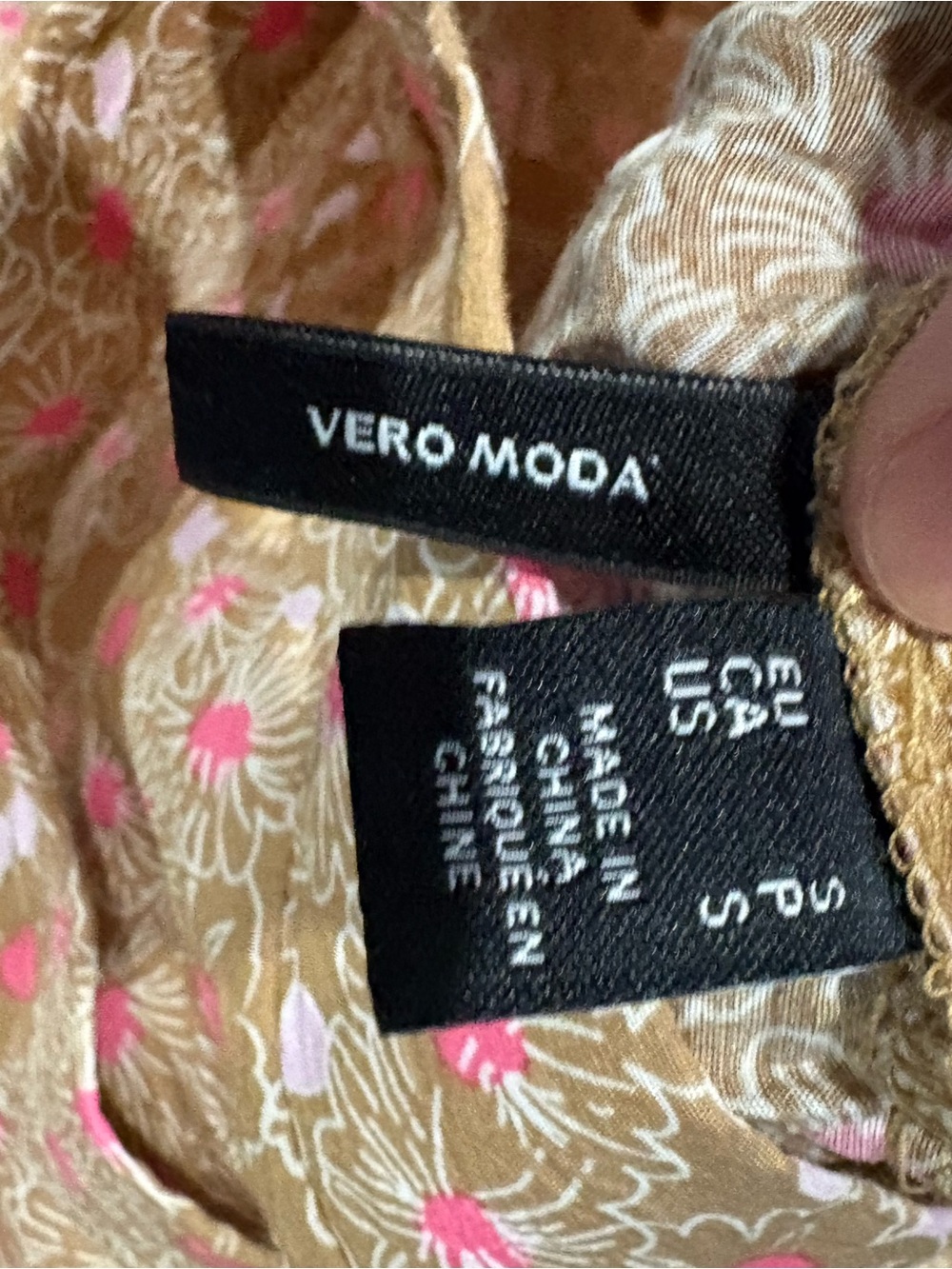 Vero Moda Pink Floral Tie-Waist Skater Skirt - Picture 3 of 3